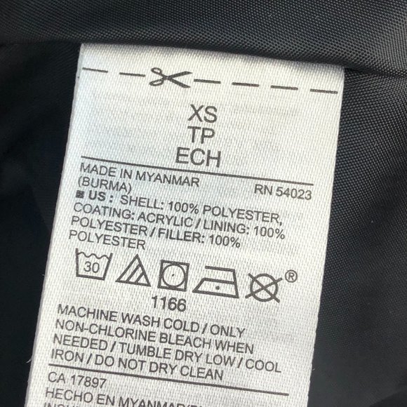 Old Navy Red & Black Buffalo Plaid Quilted Cozy Classic Zip Front Vest Cabincore - Picture 10 of 12